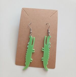 Fashion Jewelry Green Alligator Earrings